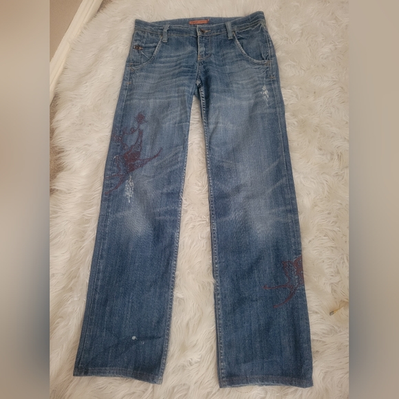 Rare Find-Vigoss Womans Embroidered Strait Leg Jeans - Picture 4 of 16